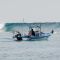 Maldive Jails Surf Pack con Lorenzo Castagna