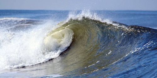 SURFING IN PORTO