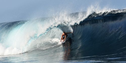 SURFING IN FIJI